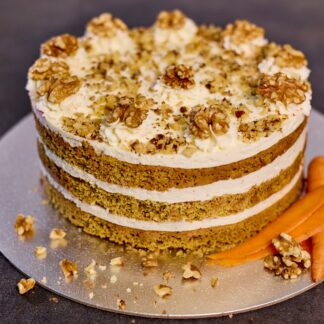 Tort Carrot Cake